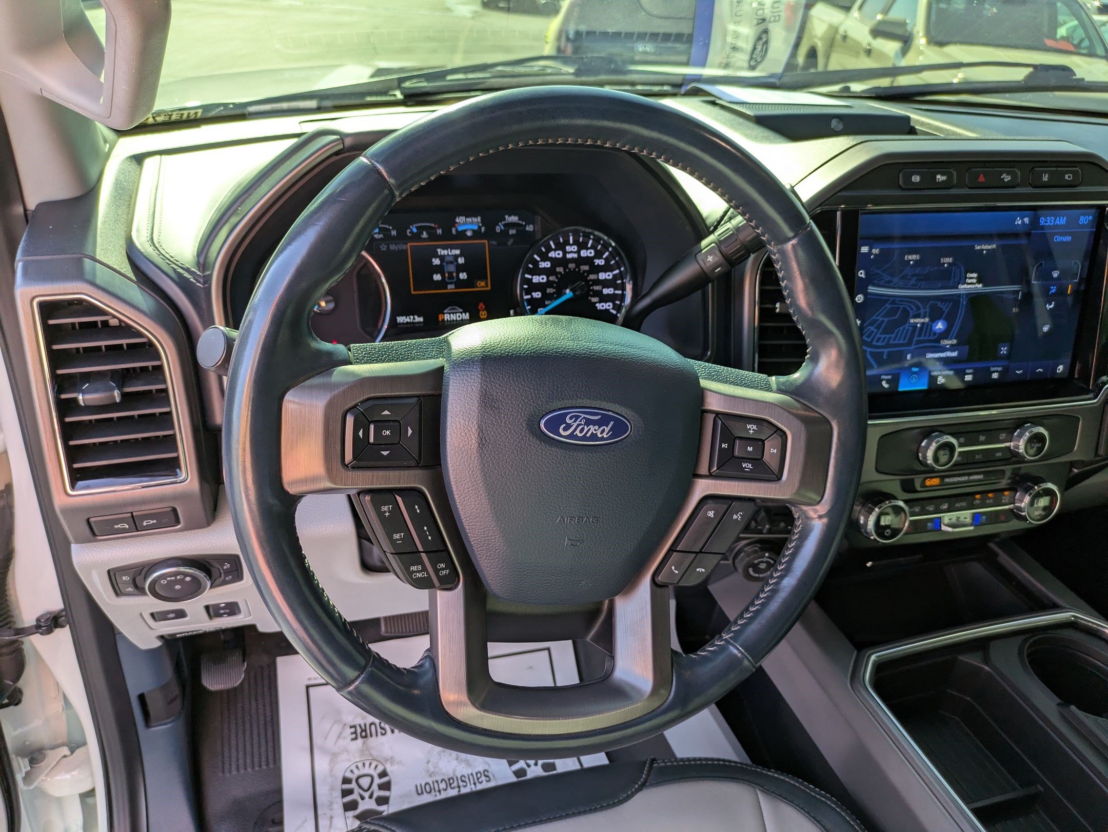 Certified 2022 Ford F350 Limited AWD/4WD image 19