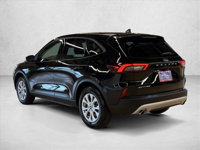 Certified 2025 Ford Escape Active FWD image 8
