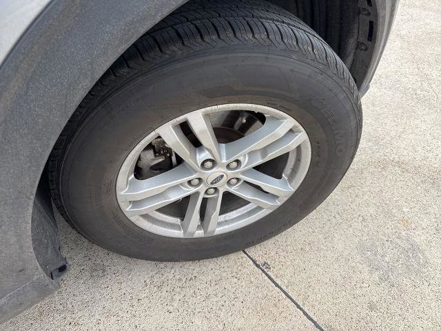 Certified 2023 Ford Explorer XLT w/ Equipment Group 202A image 18