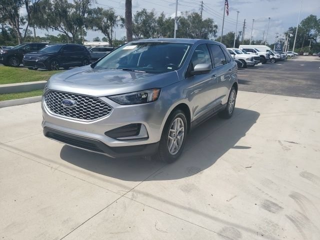 Certified 2024 Ford Edge SEL AWD/4WD image 13