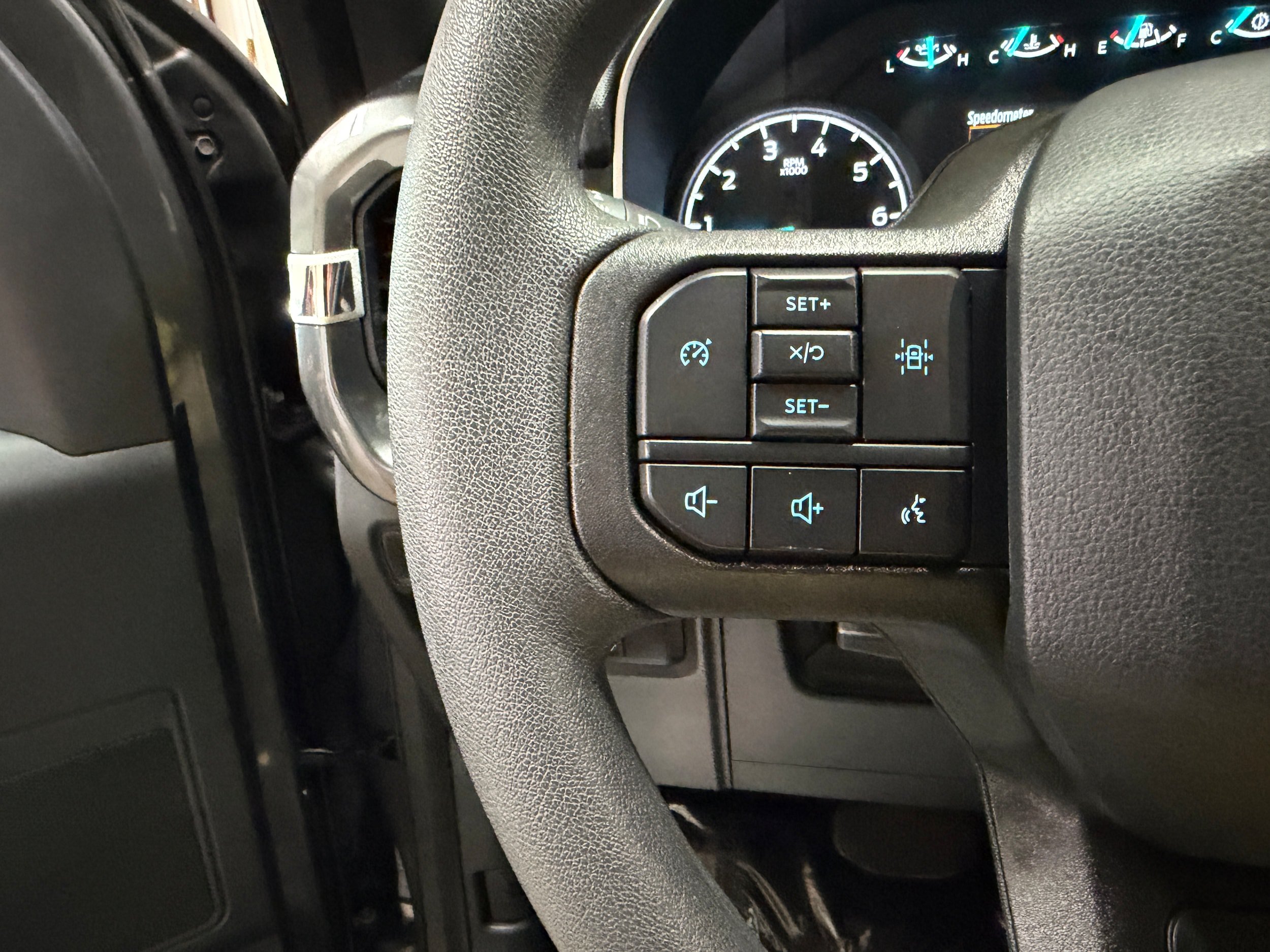 Certified 2023 Ford F150 XL w/ STX Appearance Package AWD/4WD image 17