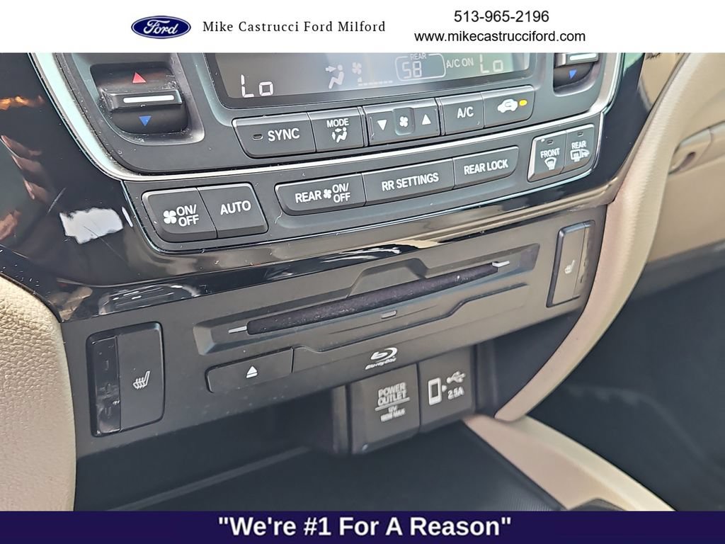 Used 2020 Honda Pilot Touring image 19