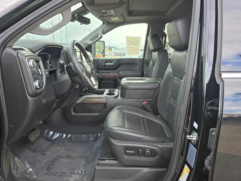 Used 2022 GMC Sierra 3500 Denali w/ Denali Ultimate Package image 9