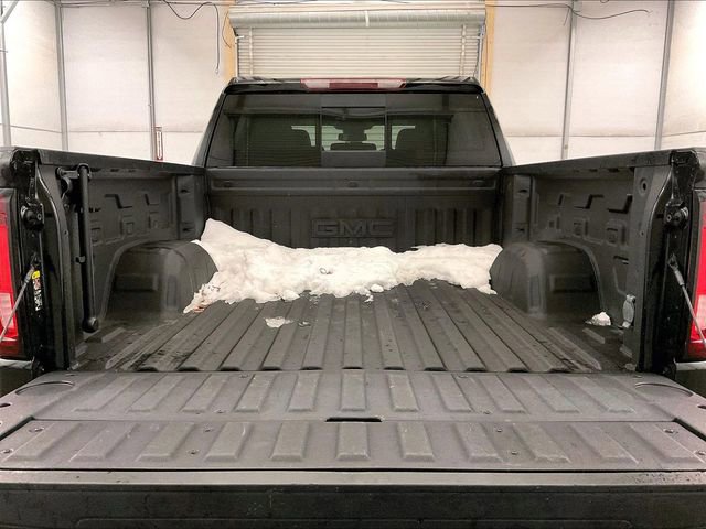 Used 2022 GMC Sierra 1500 SLT w/ SLT Premium Plus Package AWD/4WD image 32