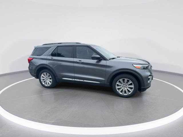 Certified 2021 Ford Explorer Limited w/ Hybrid Equipment Group 310A AWD/4WD image 8