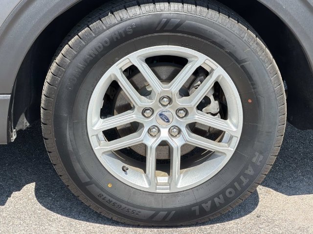 Certified 2025 Ford Explorer Active RWD image 14