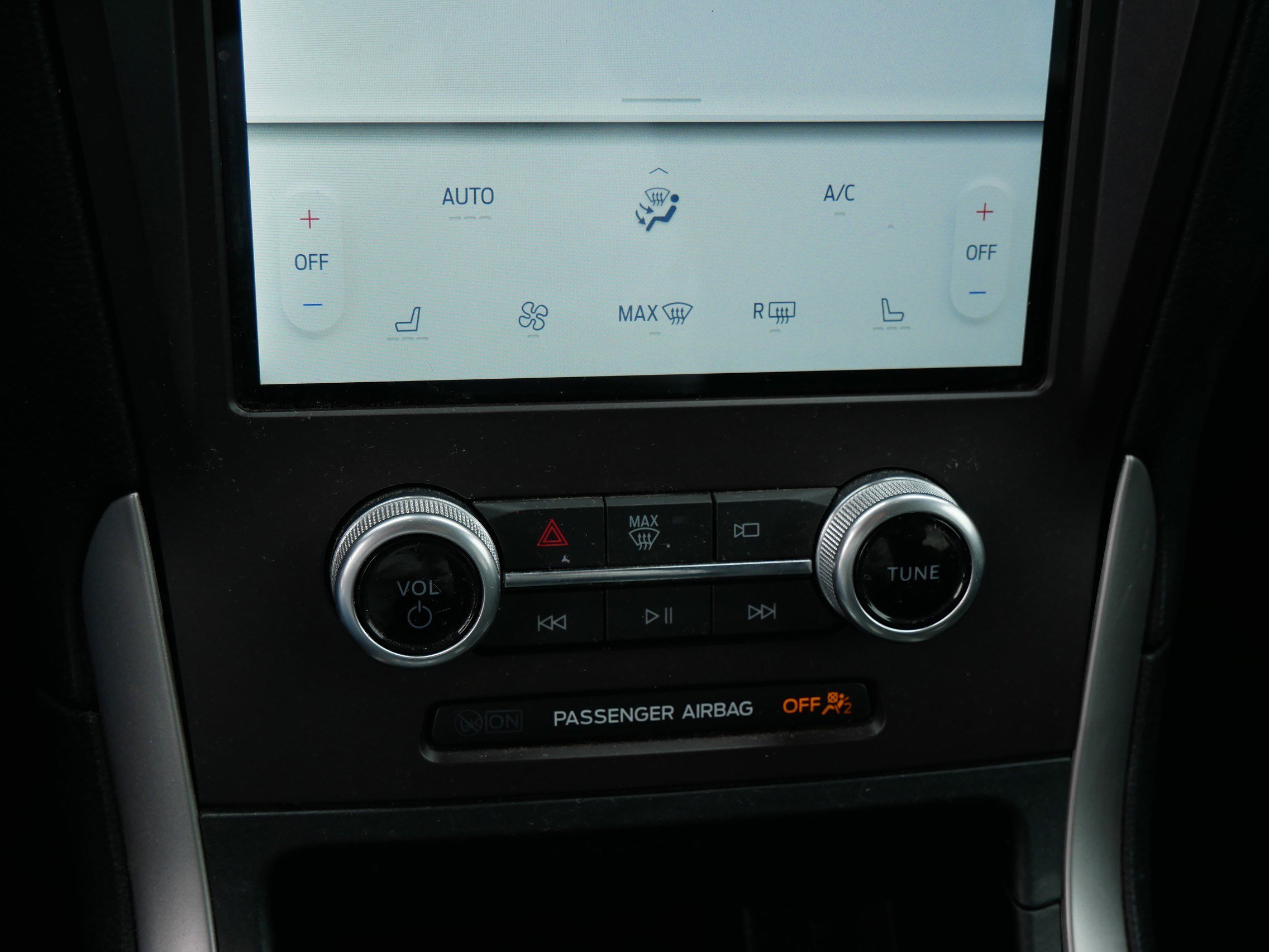 Certified 2021 Ford Edge SEL AWD/4WD image 23