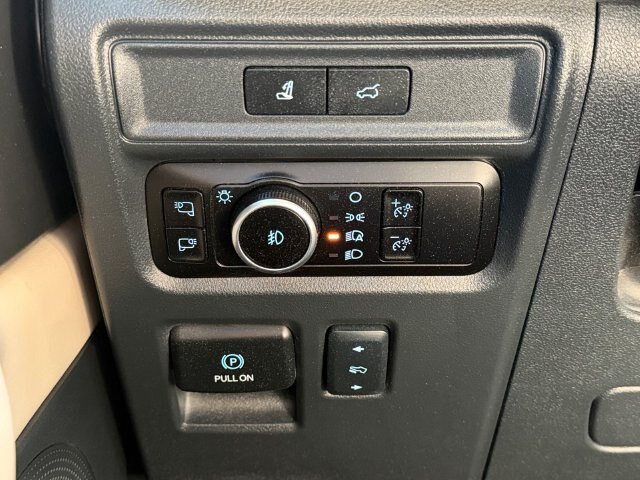 Certified 2024 Ford Expedition Max Platinum RWD image 16