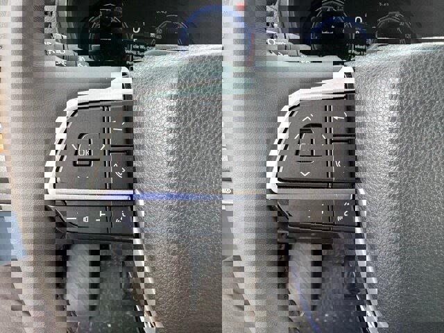 Used 2025 Toyota Grand Highlander AWD image 34