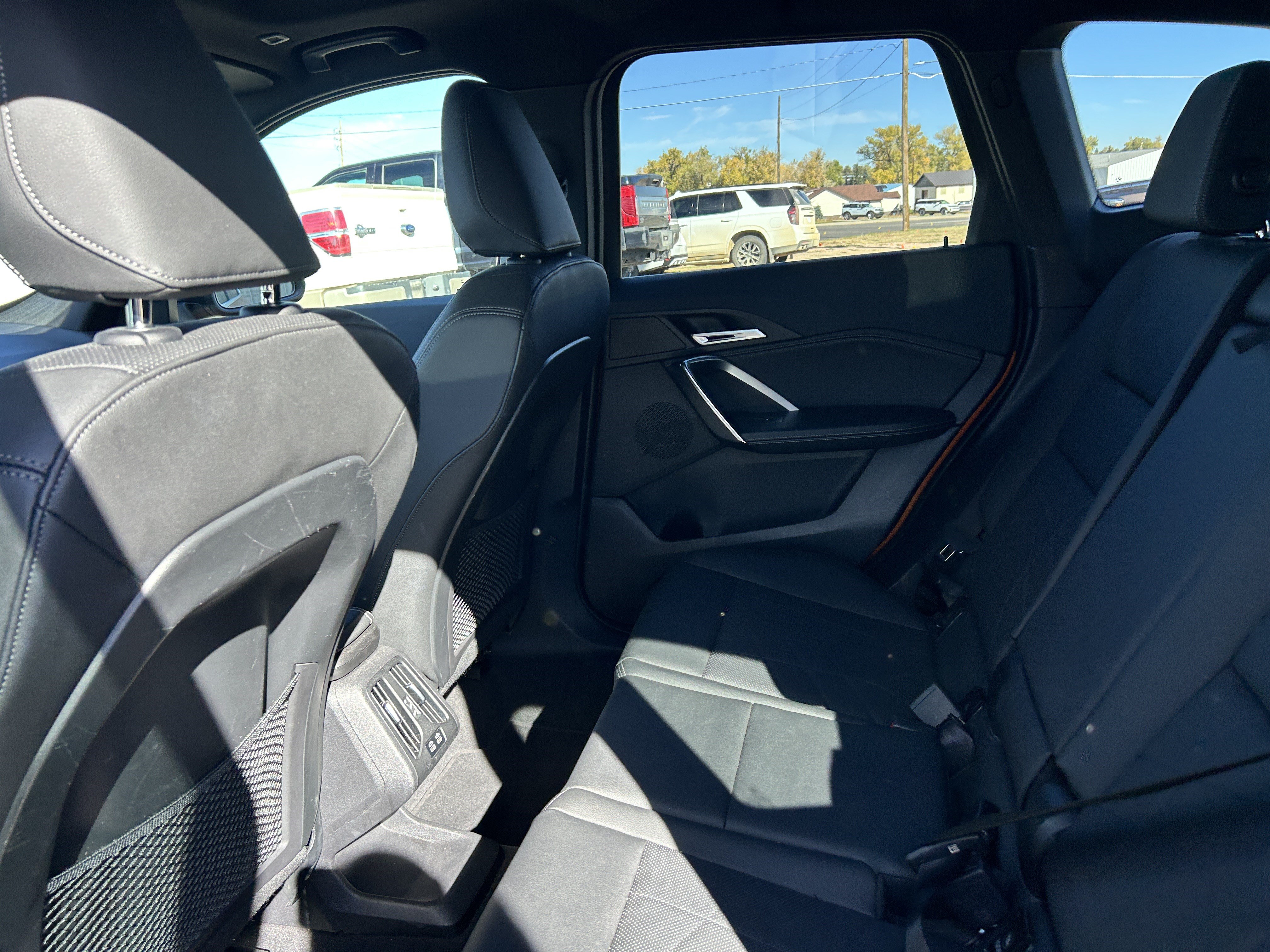 Used 2023 BMW X1 xDrive28i AWD/4WD image 11