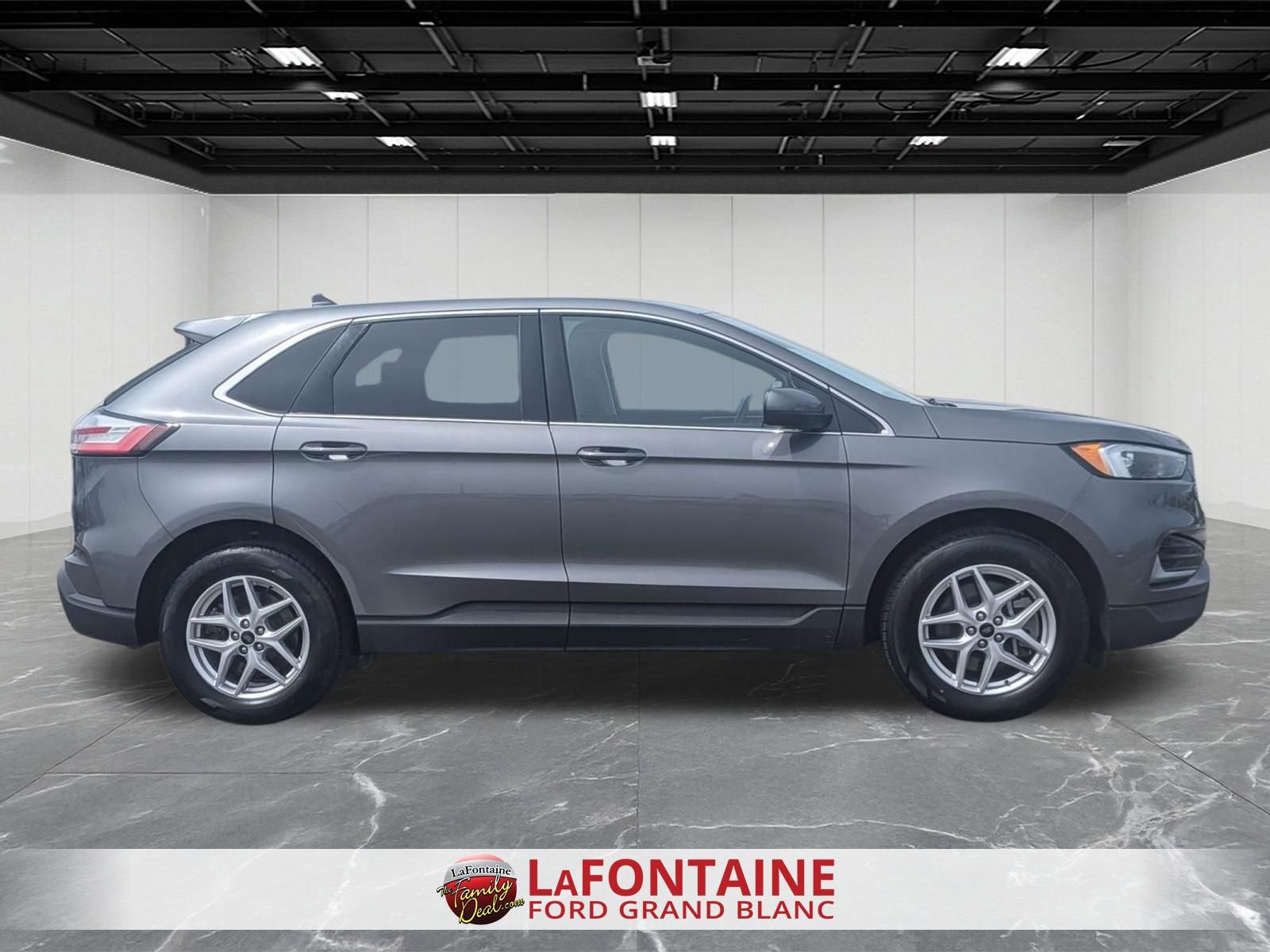 Certified 2024 Ford Edge SEL AWD/4WD image 6
