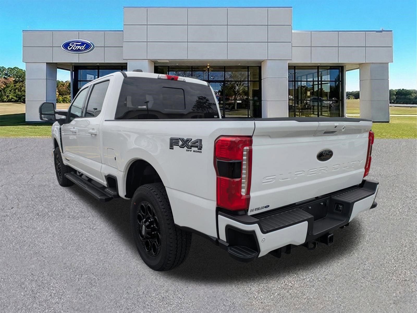 Certified 2026 Ford F250 Lariat w/ Black Appearance Package image 3