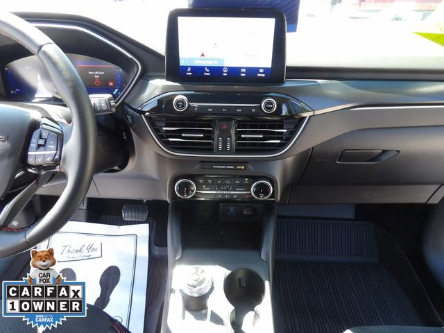 Certified 2022 Ford Escape SEL w/ SEL Stealth AWD Package image 19