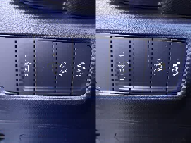 Used 2022 Hyundai Kona SEL image 15