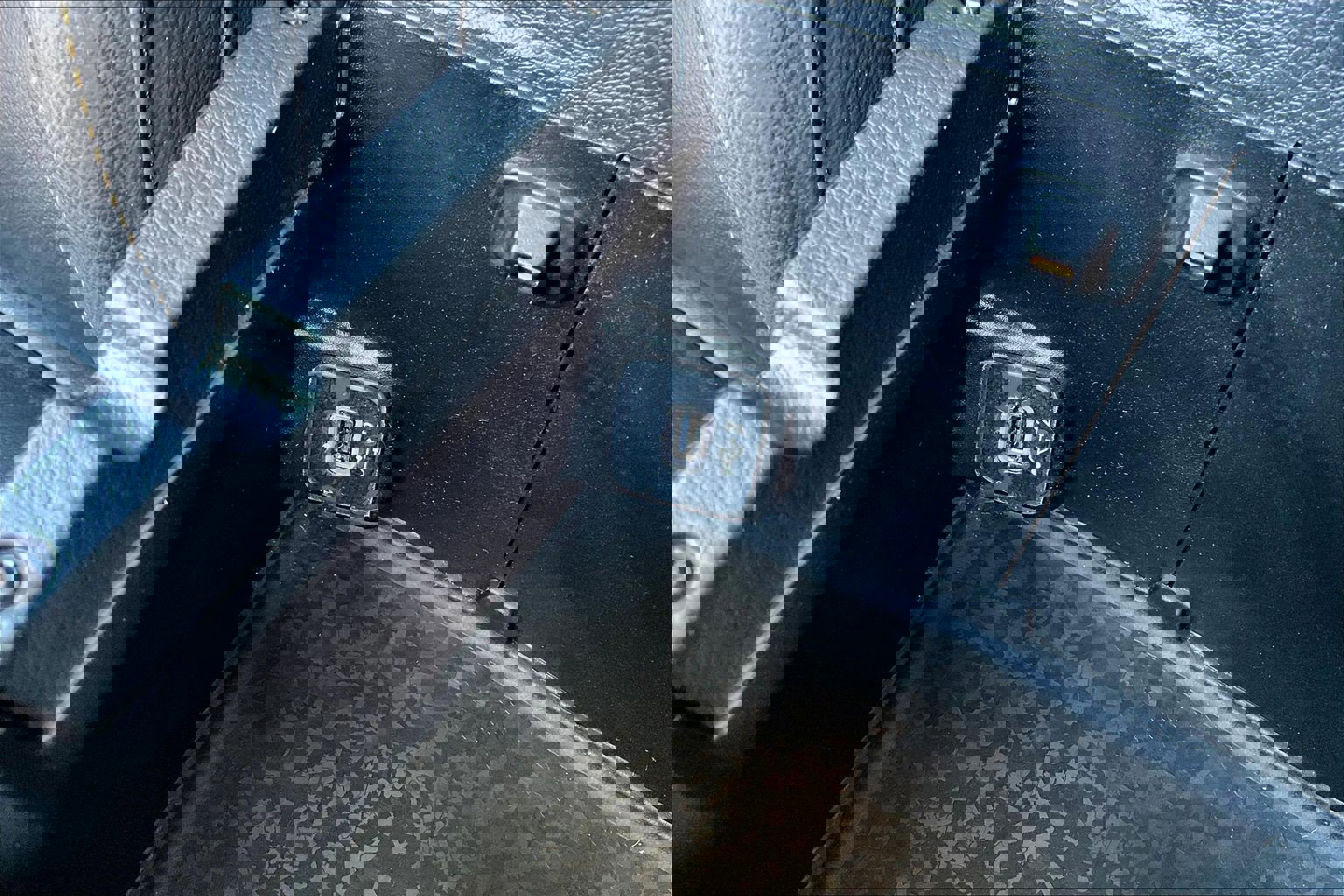 Used 2024 Jeep Wrangler Sahara w/ Technology Group AWD/4WD image 32