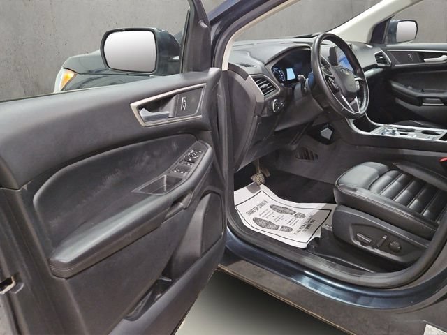 Certified 2022 Ford Edge SEL w/ Convenience Package AWD/4WD image 11