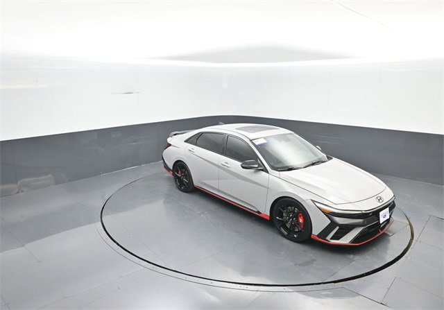 Used 2025 Hyundai Elantra N image 18