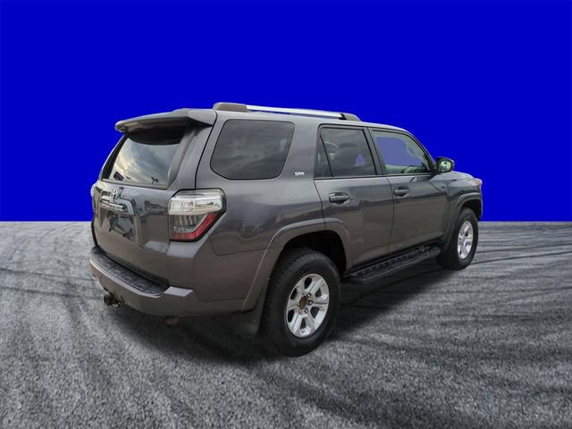 Used 2021 Toyota 4Runner SR5 AWD/4WD image 4