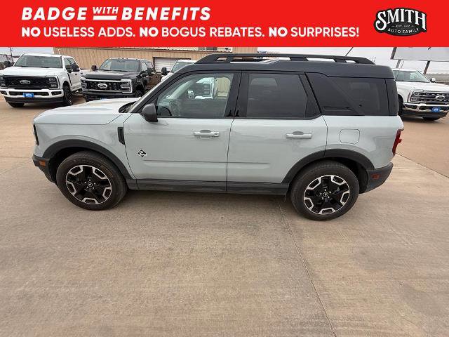 Certified 2022 Ford Bronco Sport Outer Banks w/ Tech Package AWD/4WD image 3