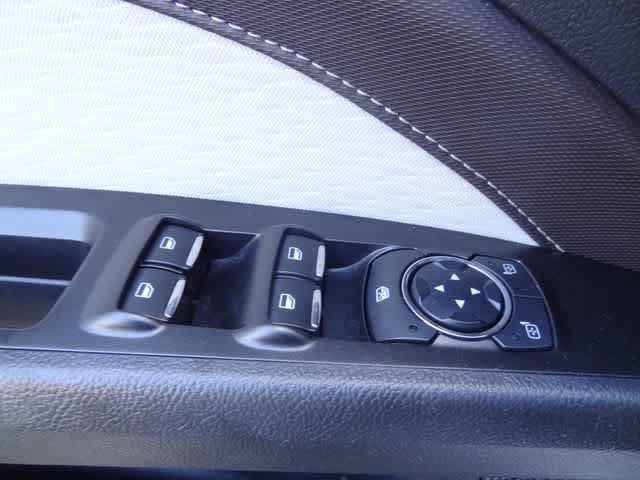 Certified 2019 Ford Fusion SE w/ Equipment Group 151A FWD image 17