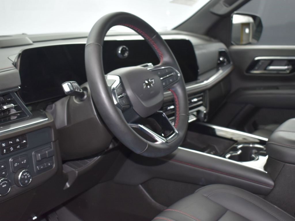 Used 2025 Chevrolet Tahoe RST w/ Comfort Package image 5