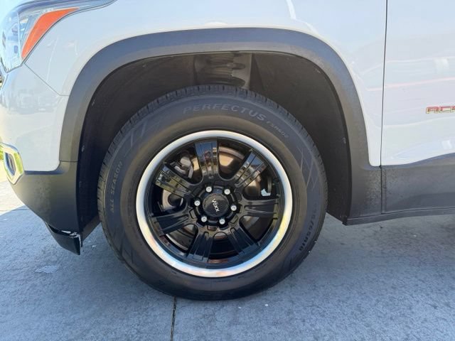 Used 2019 GMC Acadia SLT FWD image 4