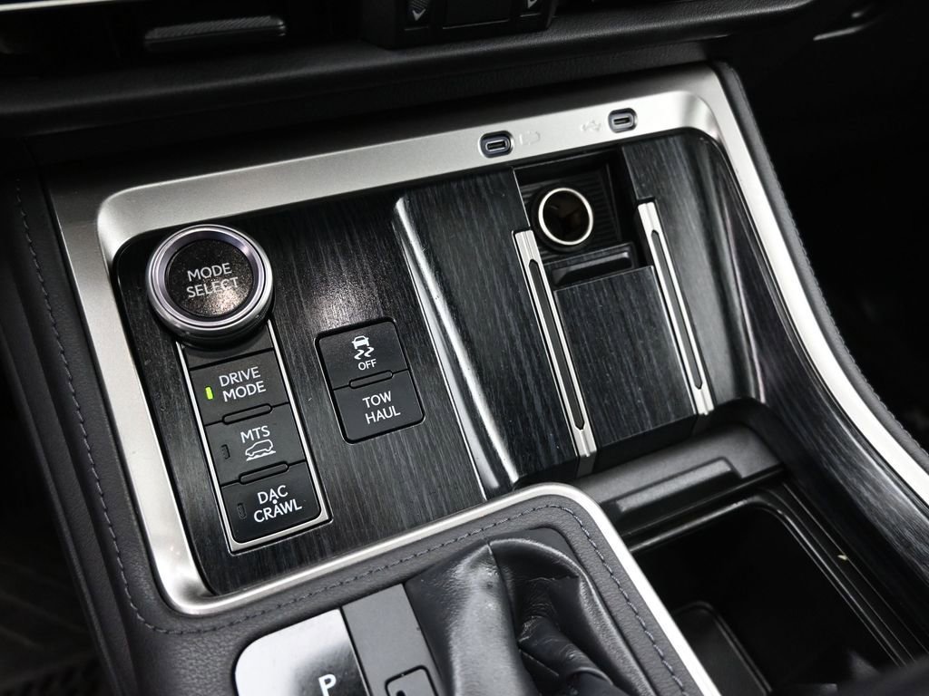 Used 2024 Lexus GX 550 image 17