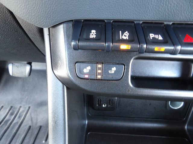 Used 2021 Chevrolet Colorado Z71 w/ Safety Package image 23