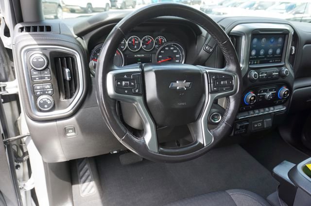 Used 2021 Chevrolet Silverado 1500 RST w/ Z71 Off-Road Package AWD/4WD image 15