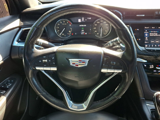 Used 2021 Cadillac XT6 Premium Luxury w/ LPO, Floor Liner Package AWD/4WD image 22