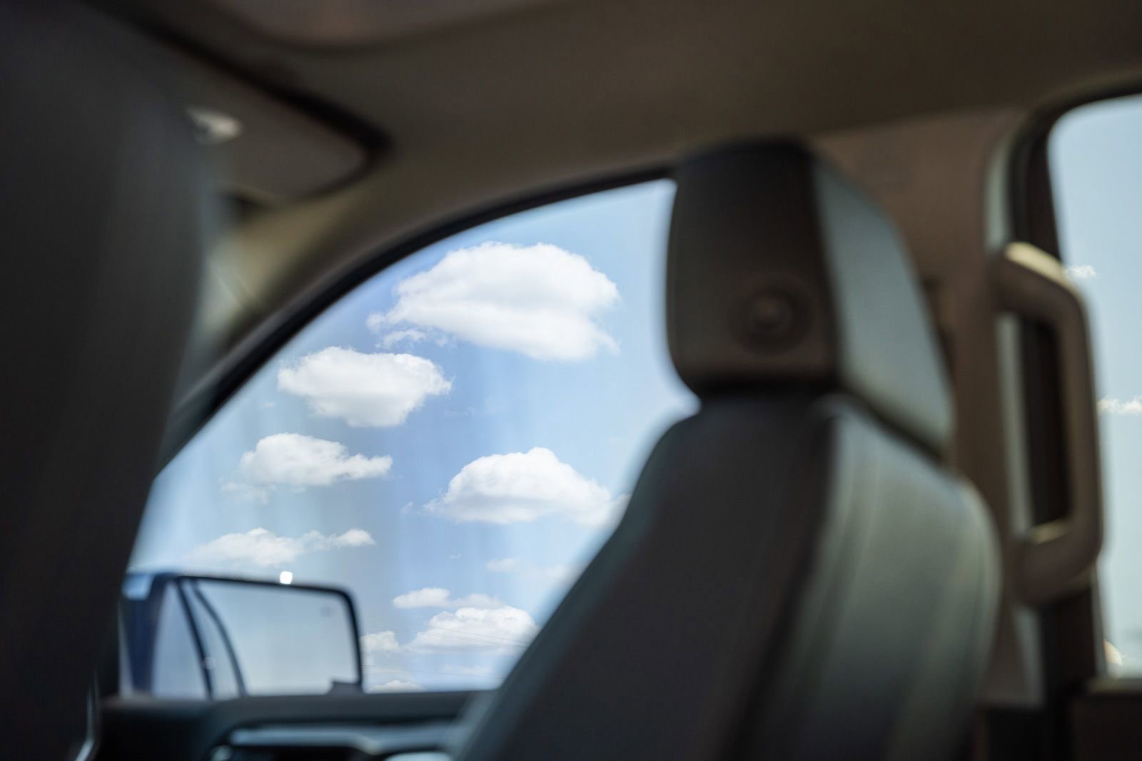 Used 2022 Chevrolet Silverado 1500 LTZ w/ LTZ Premium Package image 18