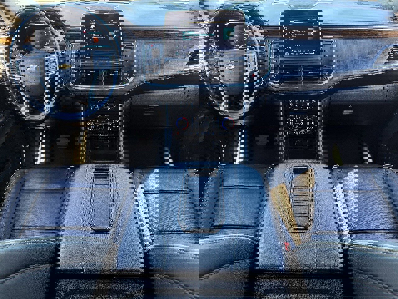 Used 2023 Chevrolet Suburban Premier image 9