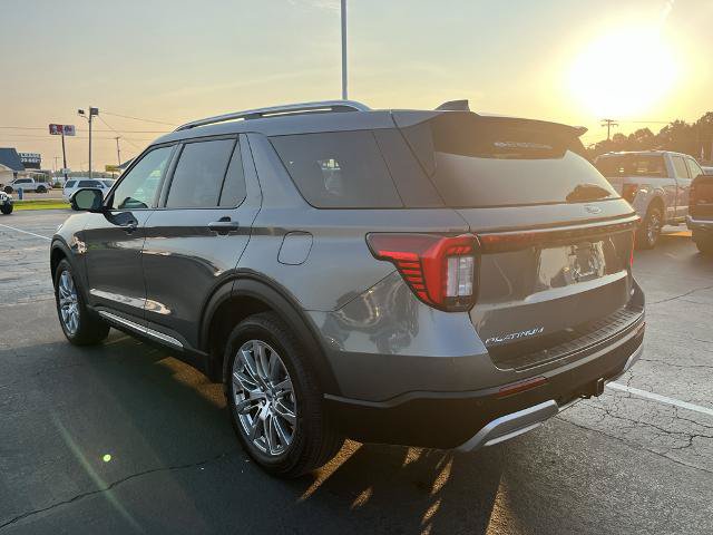 Certified 2025 Ford Explorer Platinum AWD/4WD image 7