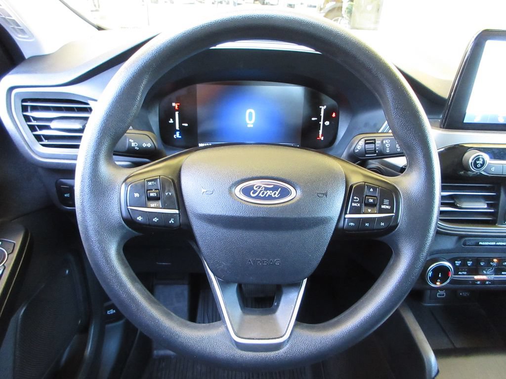 Certified 2025 Ford Escape Active FWD image 14