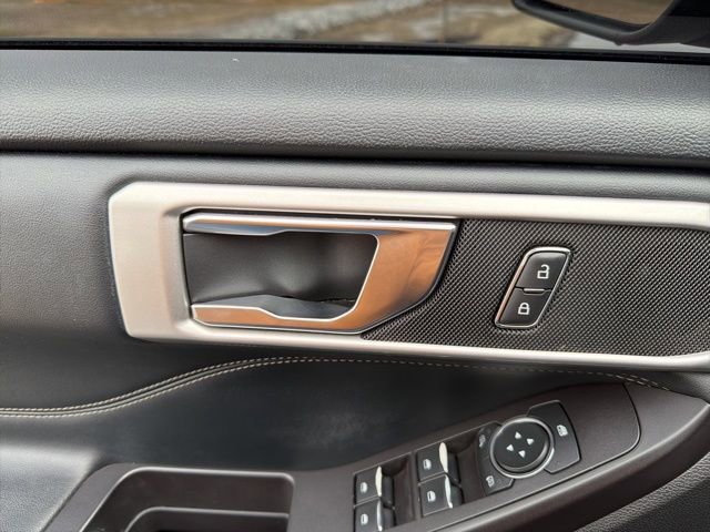 Certified 2020 Ford Explorer XLT w/ Equipment Group 202A image 25