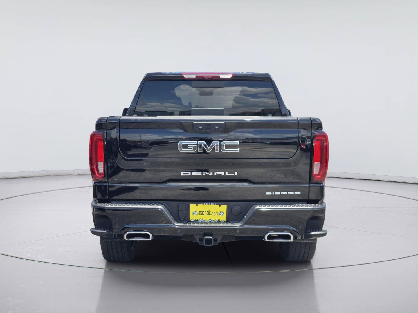 Used 2025 GMC Sierra 1500 Denali Ultimate AWD/4WD image 7