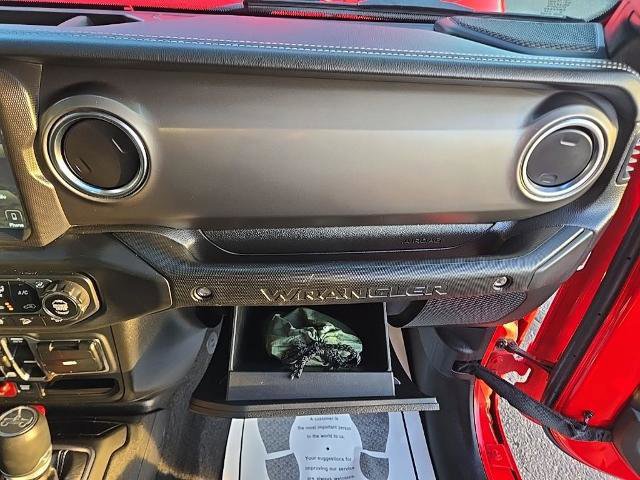 Used 2019 Jeep Wrangler Unlimited Rubicon image 39