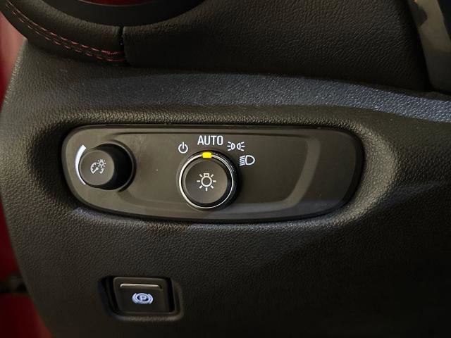 Used 2020 Chevrolet Blazer RS image 19