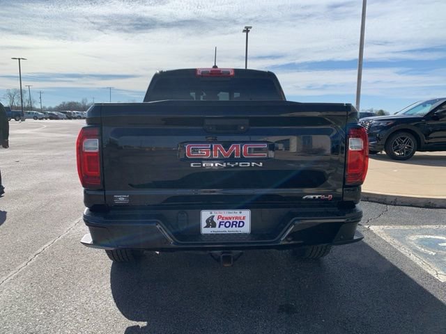 Used 2023 GMC Canyon AT4 w/ AT4 Premium Package image 4