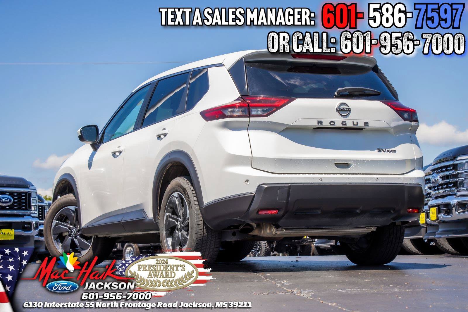 Used 2024 Nissan Rogue SV AWD/4WD image 3