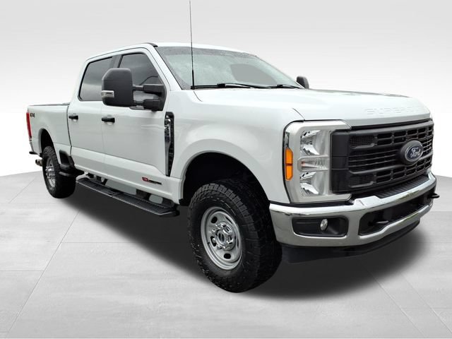 Certified 2023 Ford F350 XL w/ XL Off-Road Package AWD/4WD image 11