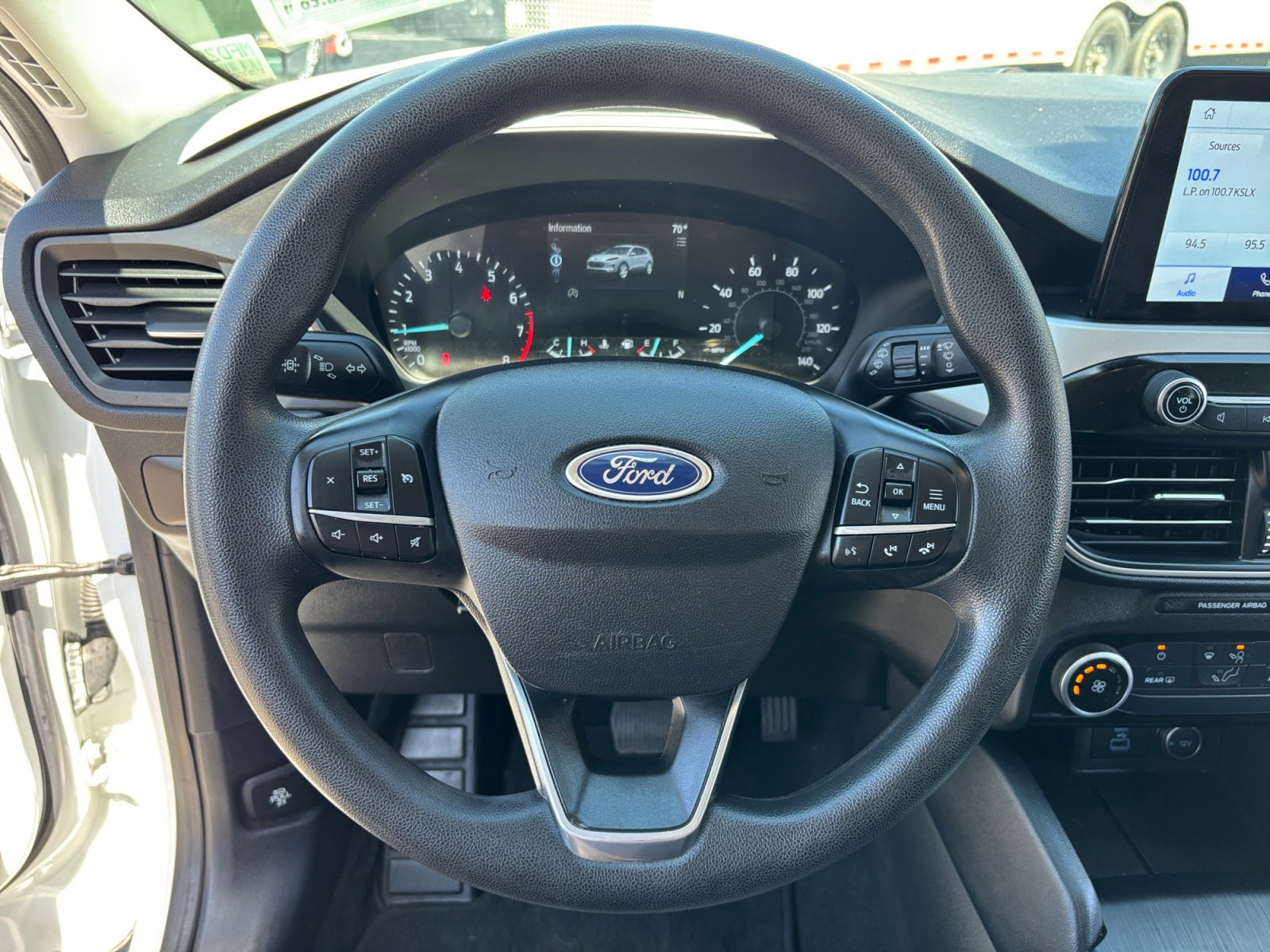 Certified 2021 Ford Escape SE image 9