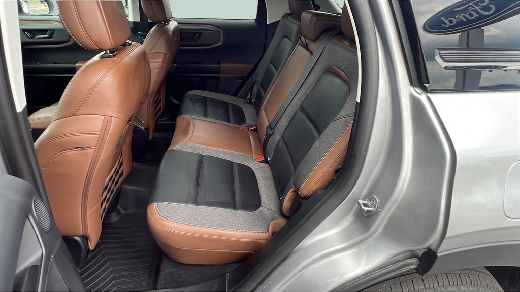 Certified 2023 Ford Bronco Sport Outer Banks w/ Tech Package AWD/4WD image 9