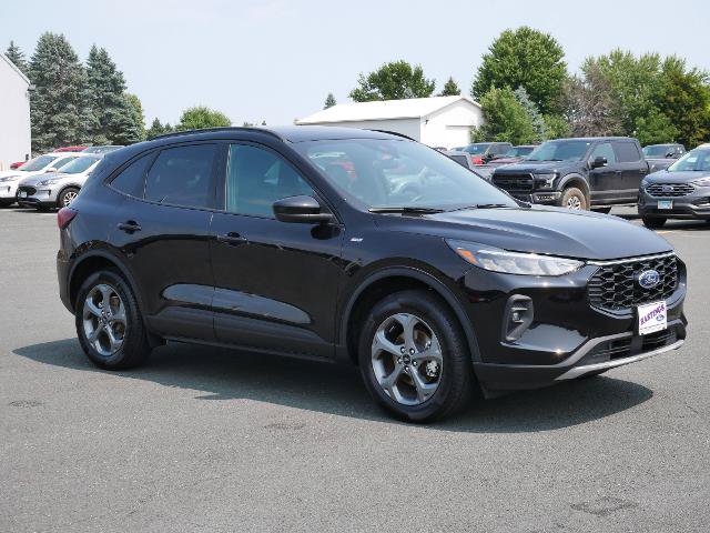 Certified 2025 Ford Escape ST-Line Select AWD/4WD image 7