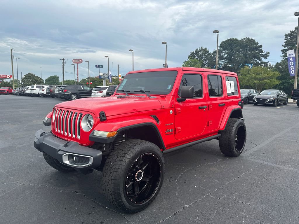 Used 2018 Jeep Wrangler Unlimited Sahara AWD/4WD image 3