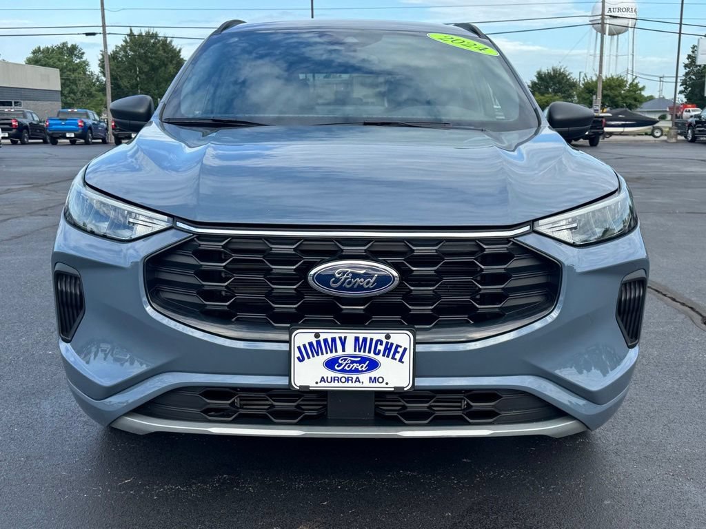 Certified 2024 Ford Escape ST-Line w/ Tech Pack #1 FWD image 32