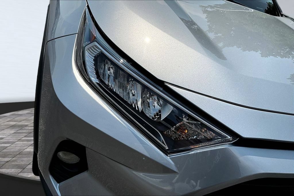 Used 2021 Toyota RAV4 XLE w/ Convenience Package AWD/4WD image 35
