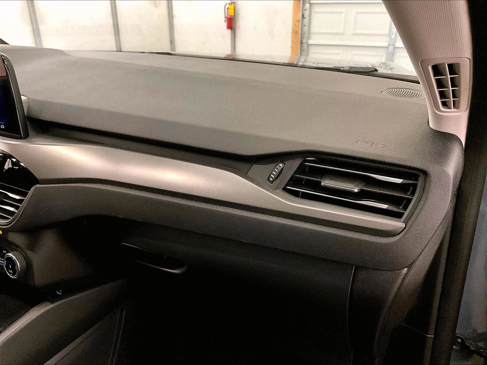 Certified 2023 Ford Escape Active AWD/4WD image 15
