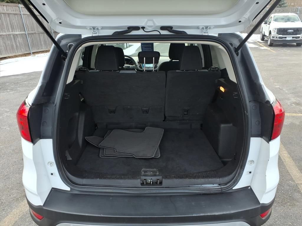 Certified 2019 Ford Escape SE image 30