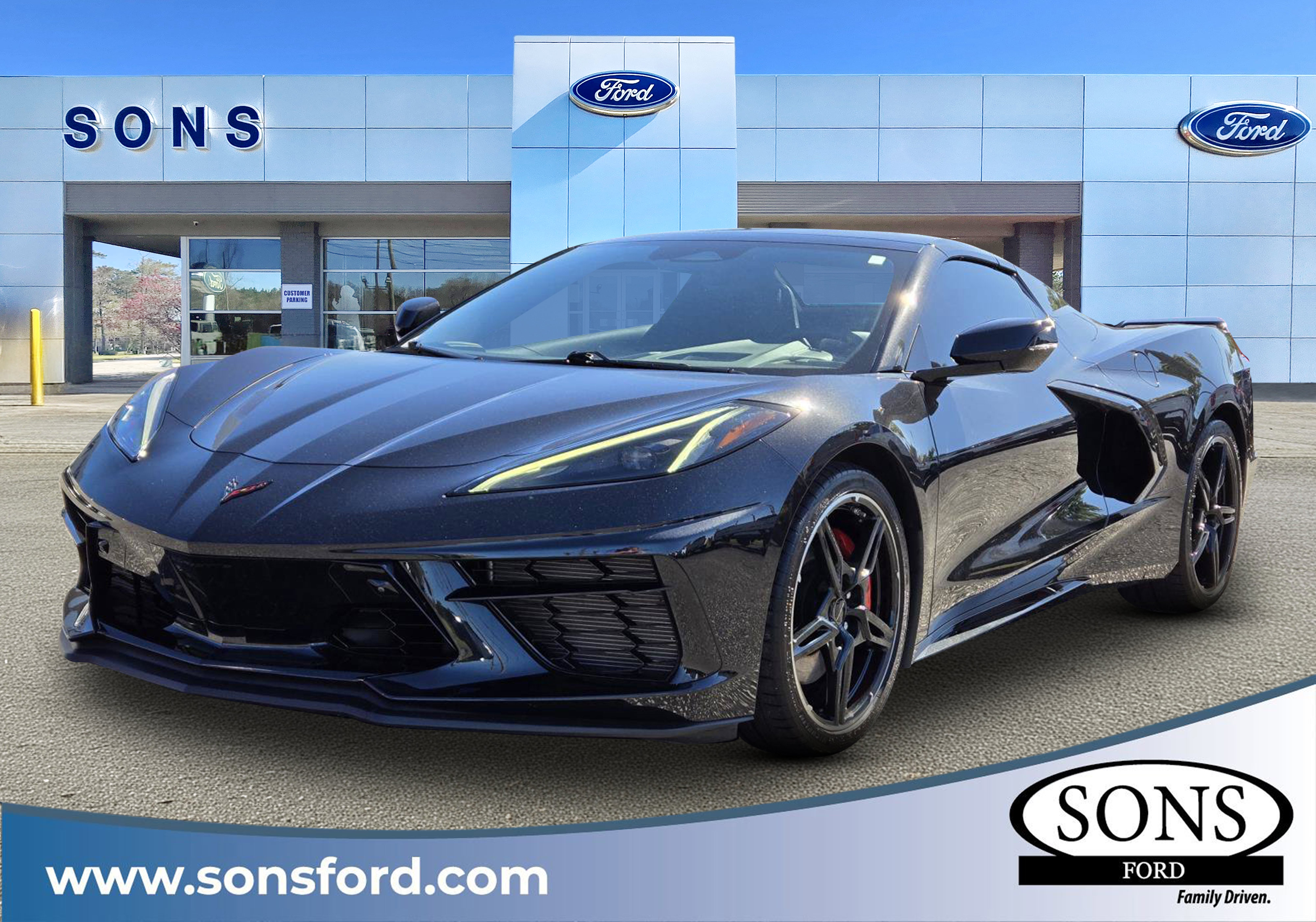 Used 2024 Chevrolet Corvette Stingray Preferred Conv w/ Z51 Performance Package RWD image 1